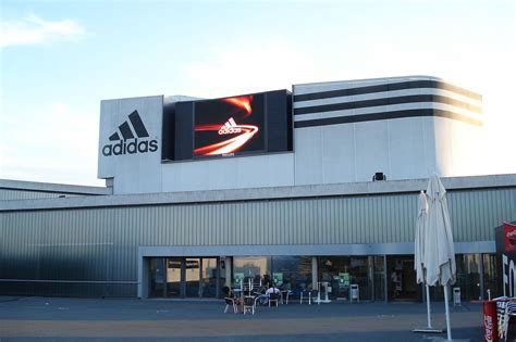 adidas factory outlet|adidas factory outlet locations.